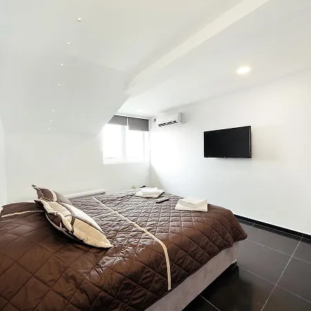 Penzion Agent Lux 4*